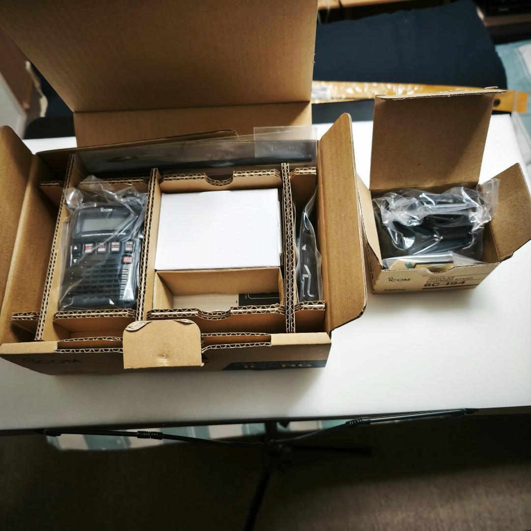 アイコムIC-R6　受信改造済み　クローニングソフト　他　盗聴波受信可能