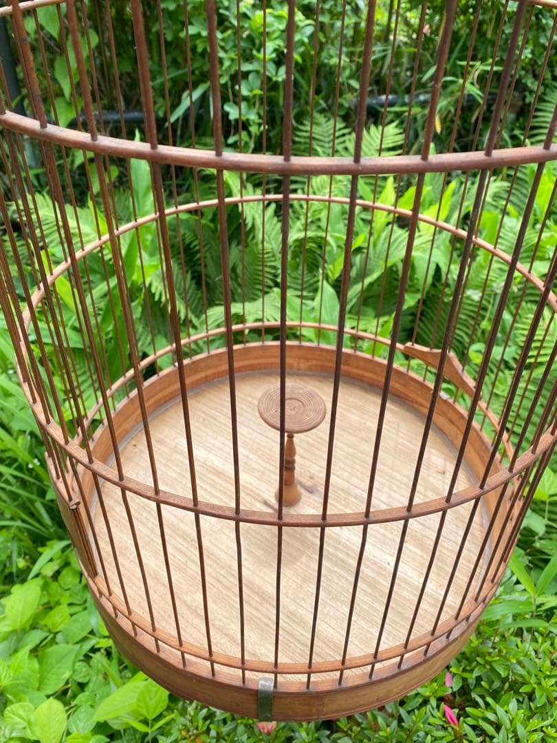 レトロなヒバリ籠