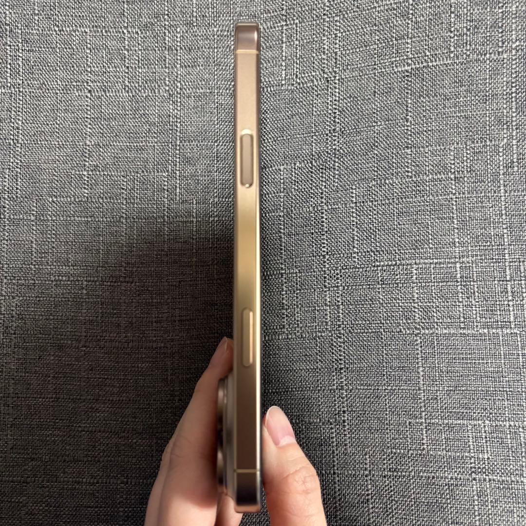 最終値下❗️色々付属品付き❗️iPhone16ProMax 256GB デザート