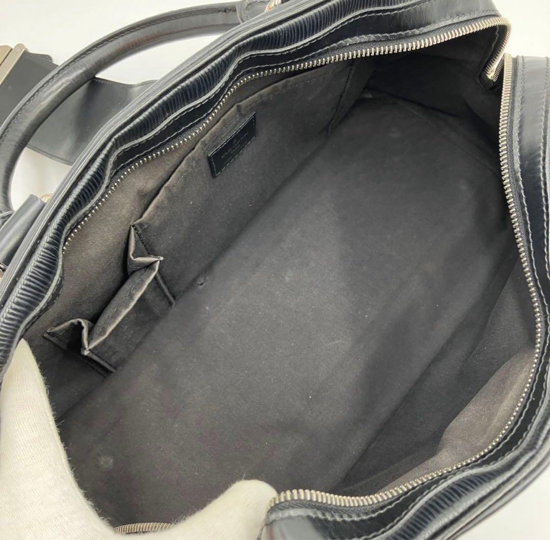 LOUIS VUITTON エピ ボーリング モンテーニュGM M59312