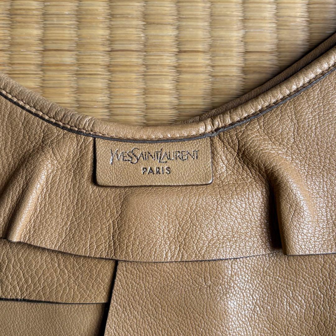 美品イヴサンローランサントロペフリルレザーワンショルダーバックキャメル