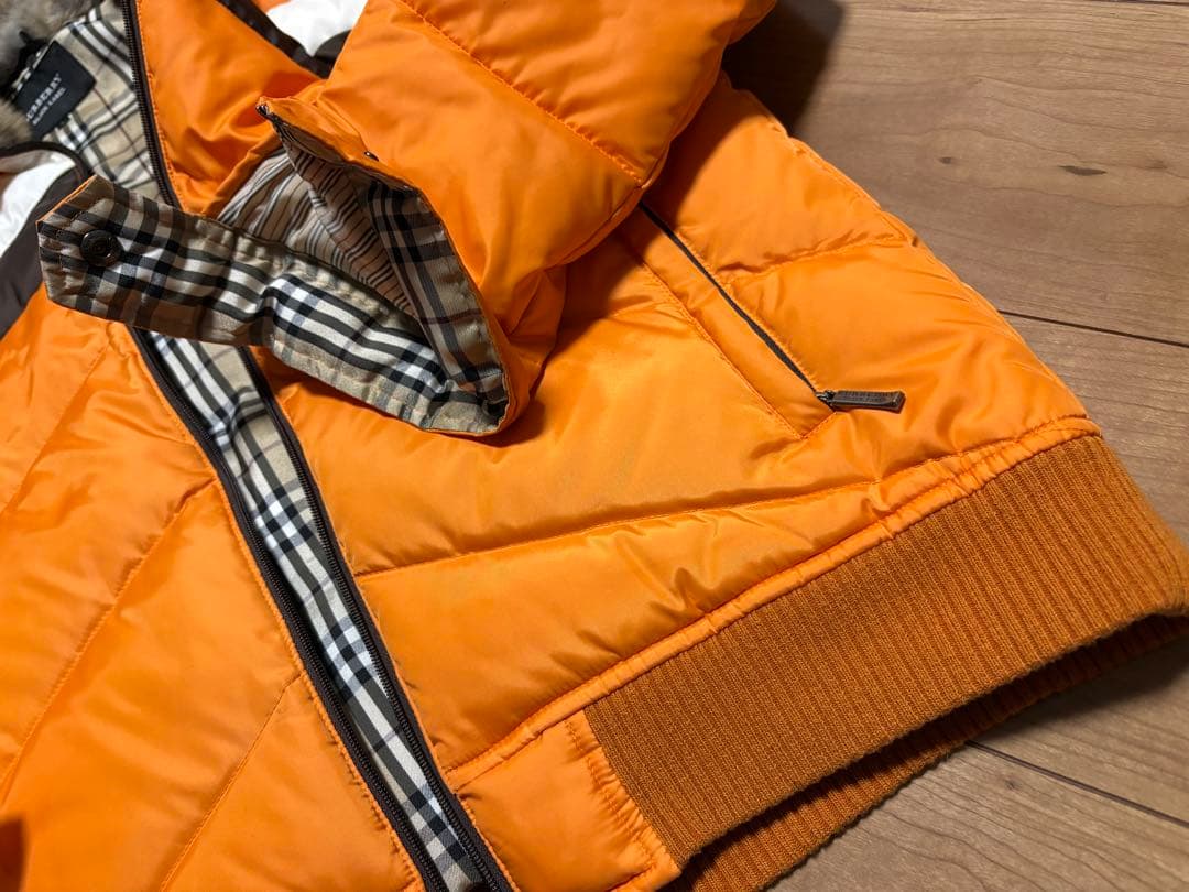 BURBERRY BLACK LABEL ダウンジャケット オレンジ