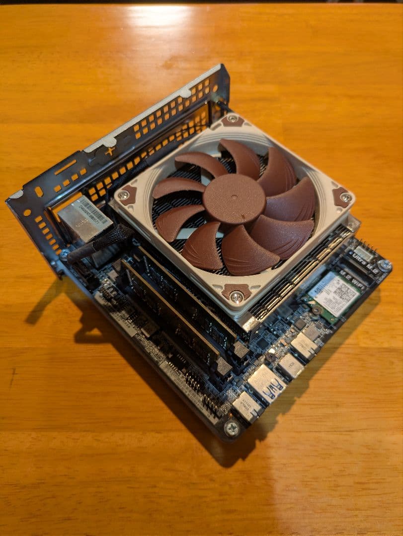 deskmini a300 ryzen5 3400g 16gb ssd無し