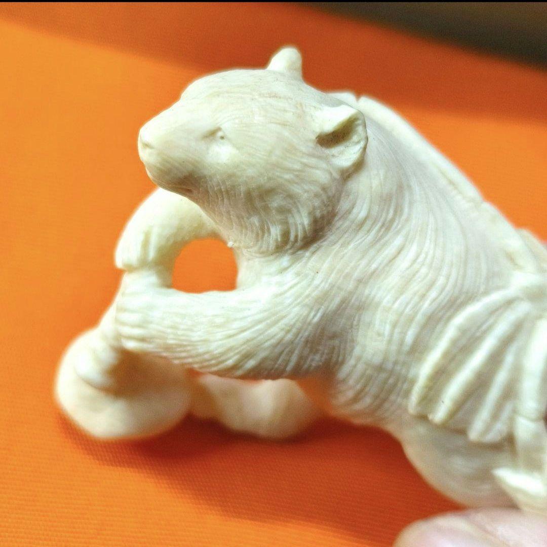 置物 熊 寛支作 共箱 天然素材彫刻 手彫り細工 未使用美品 時代物 蒐集家放出