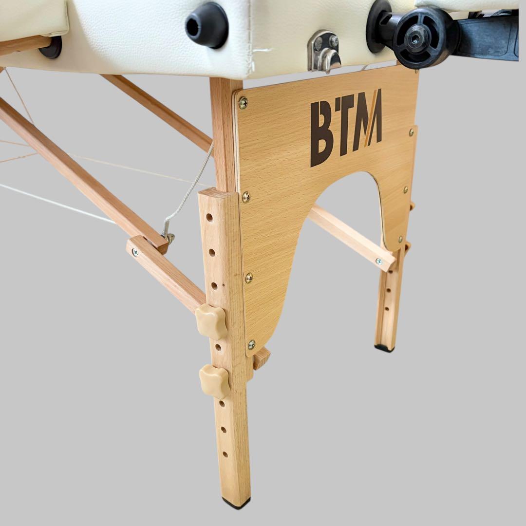 BTM 折りたたみ マッサージベッド コンパクト ホワイト エステ