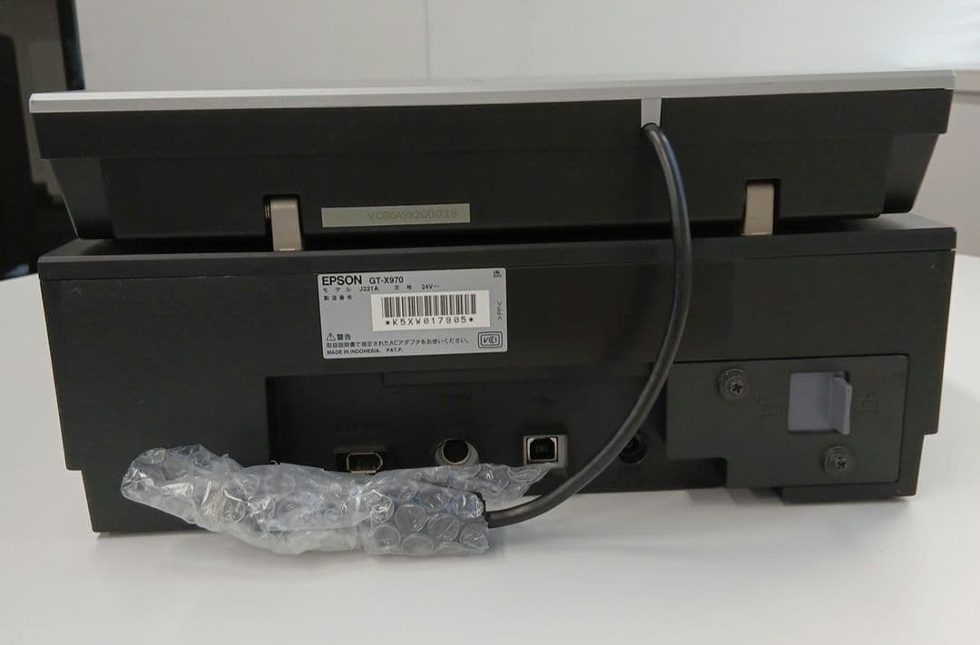 【中古美品】EPSONA4フラットベッドスキャナー GT-X970 CCDセンサ