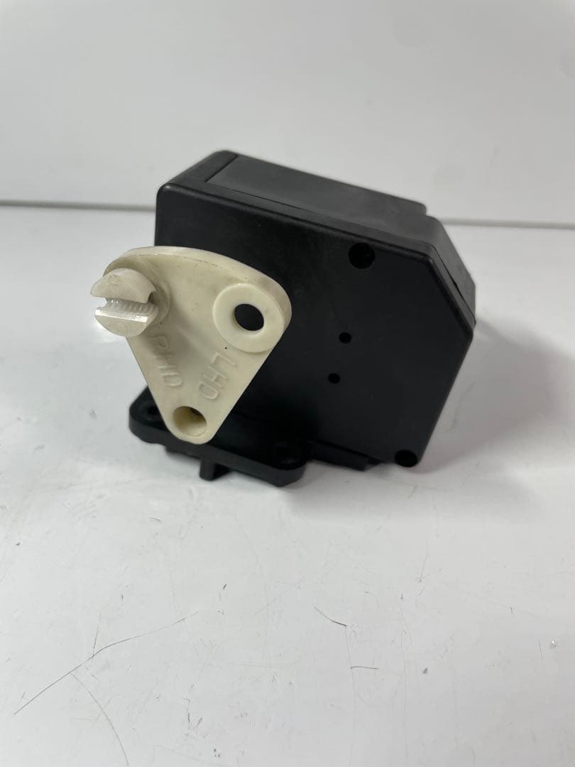 ボルボ 940 車用エアコンソレノイド / 部品番号 3522797