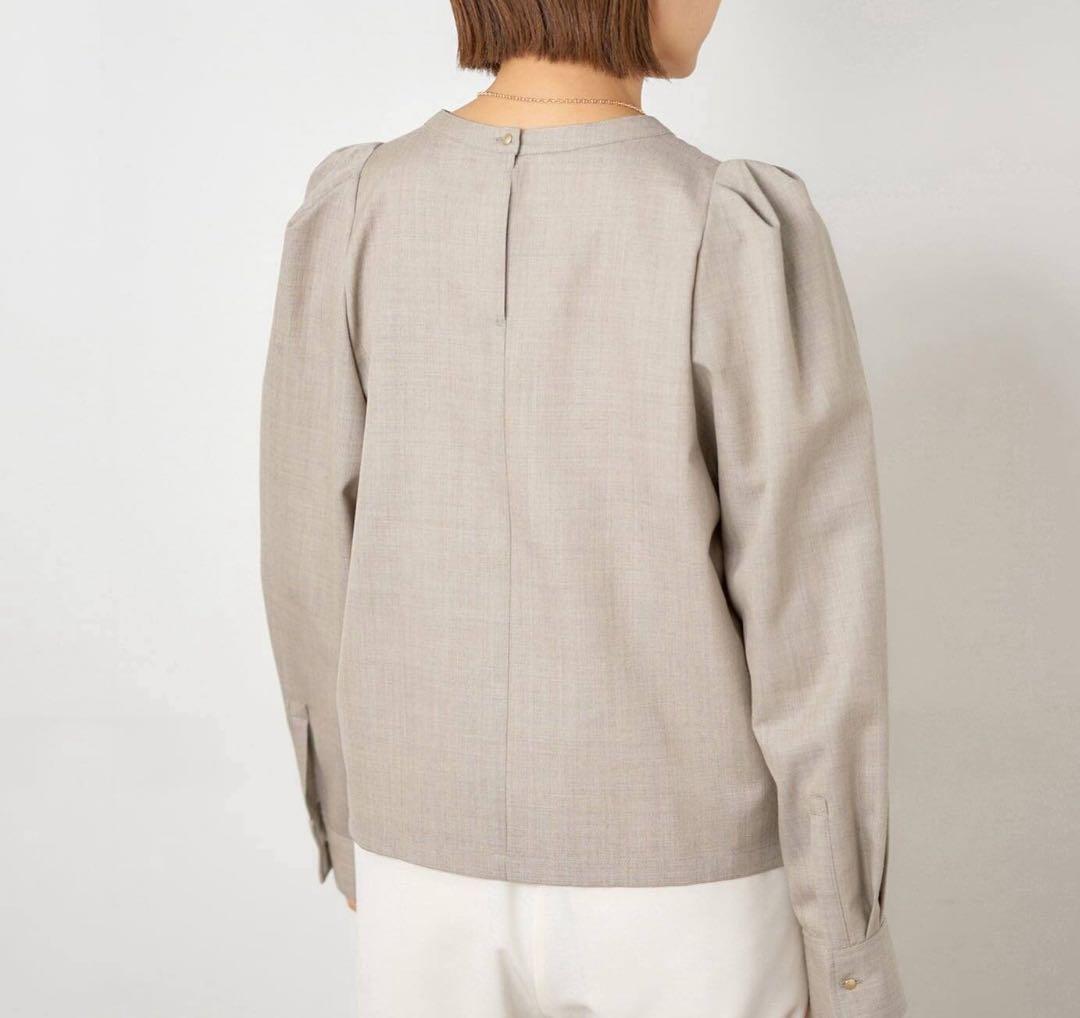 イエナ パフスリーブブラウス定価18700円新品未使用品ベージュ