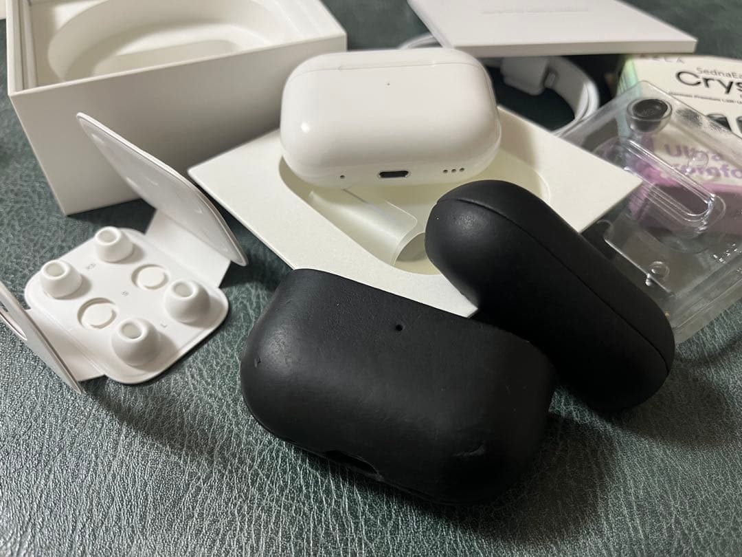 AirPods Pro 第2世代 ｜美品｜付属品完備・イヤーピース全未使用