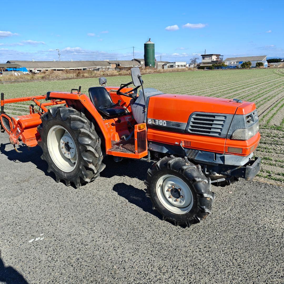 クボタGL300 トラクター4WD　ディセル　30馬力