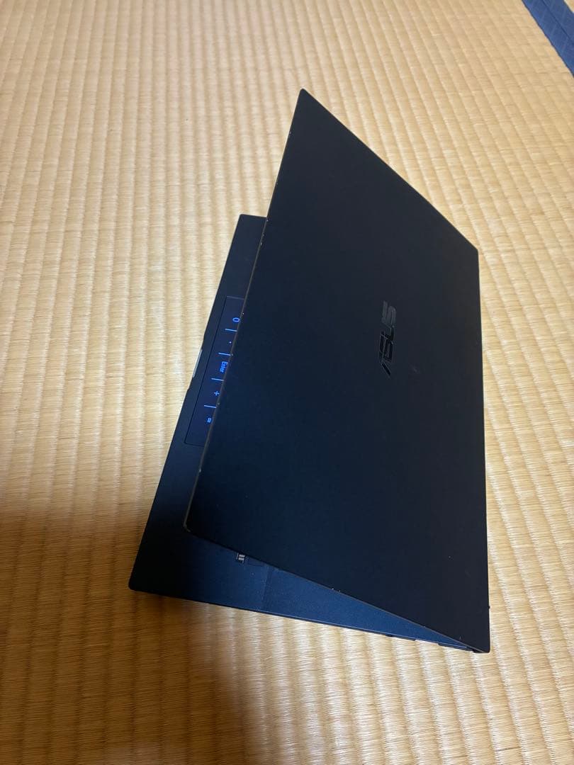 充電器付属無し！asus expertbook B9450F