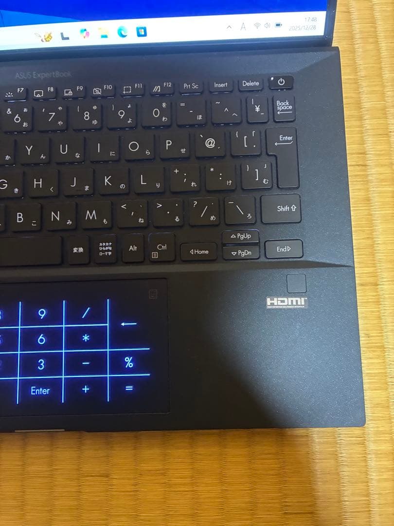 充電器付属無し！asus expertbook B9450F