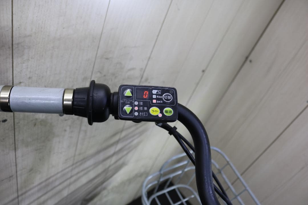 ブリヂストン bikke 2 e BK0C85 20型8.7AH3段 LED電動