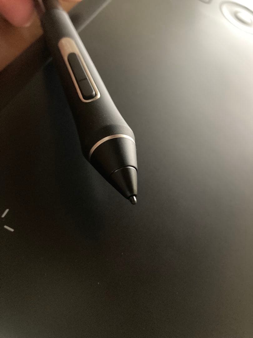 液タブ・ペンタブ Wacom Intuos Pro Small PTH460K0D