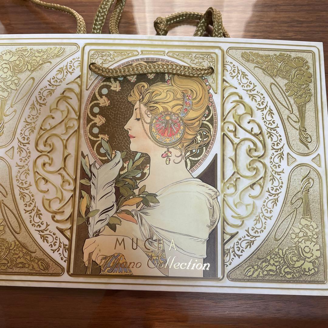 【数量限定】ミラノコレクション　フェースアップパウダー2025 30g