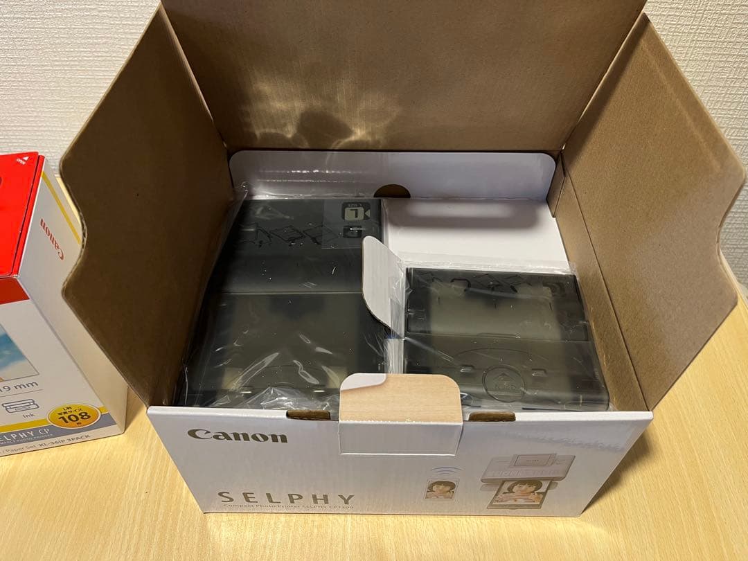 【未使用】Canon SELPHY CP1300 本体 + 用紙108枚,インク