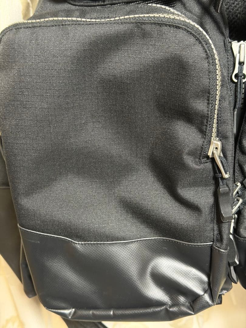 シマノ　サーフトリッパーベスト　VF-275W BLACK Mサイズ