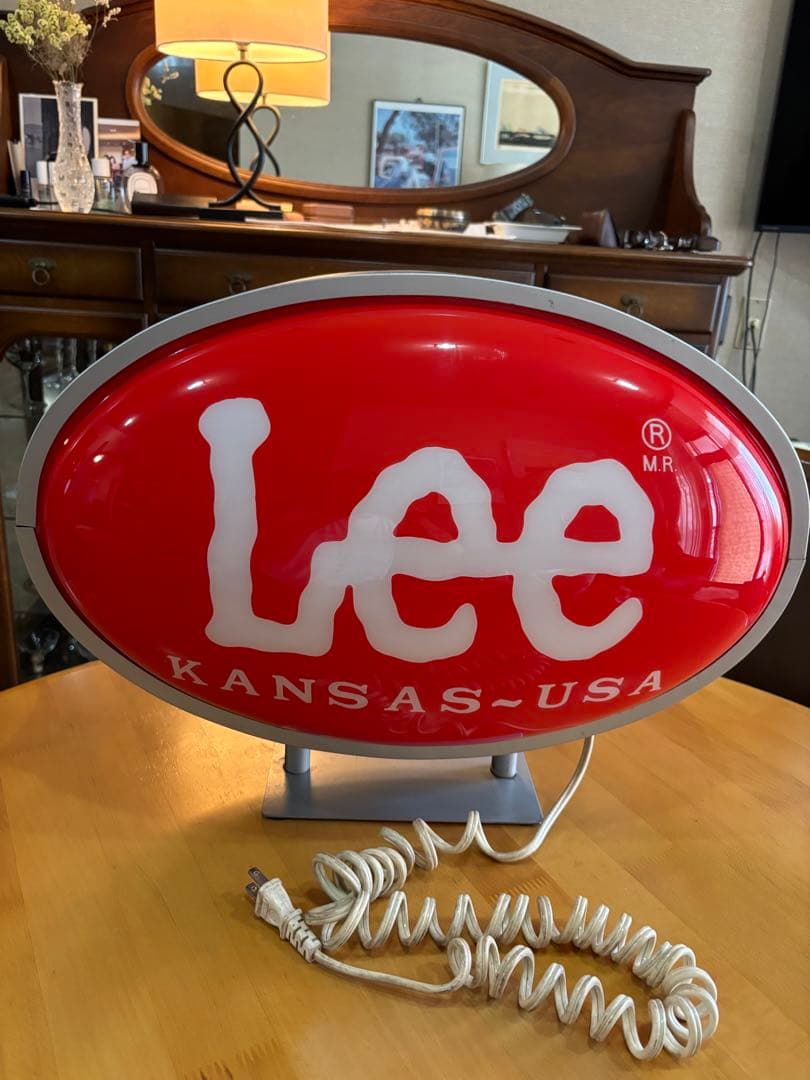 CHEVY57 さま。Lee リー 看板 ネオンサイン 店舗用