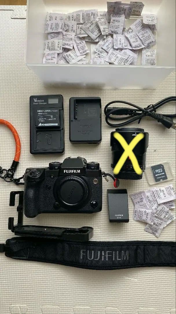 デジタルカメラ FUJIFILM XH 1 + VILTOX 1.4 33MM AF