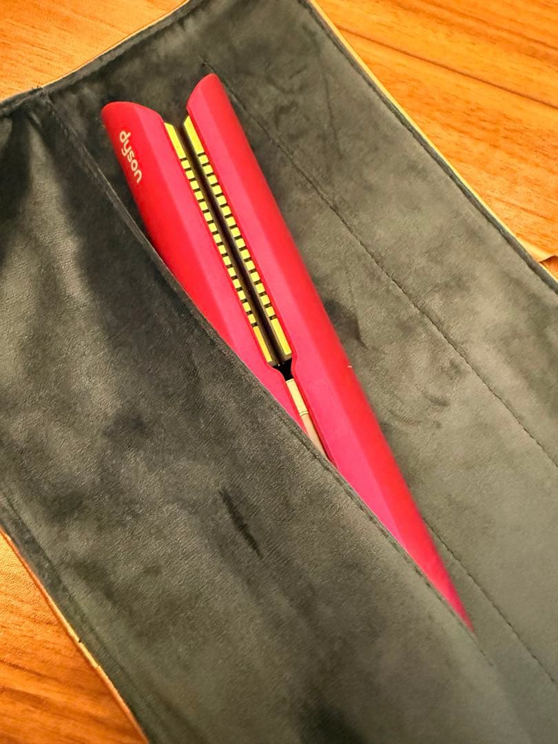 ダイソン Dyson Corrale ヘアアイロン ストレートアイロンほぼ新品！