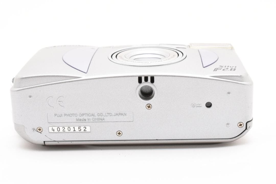 フジフィルム FUJIFILM Silvi F2.8 コンパクトフィルムカメラ
