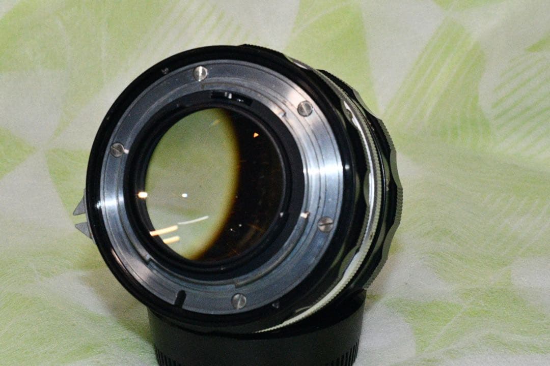 《美品・動作品》 Nikon FE + 標準レンズ付きフィルムカメラ　a0344