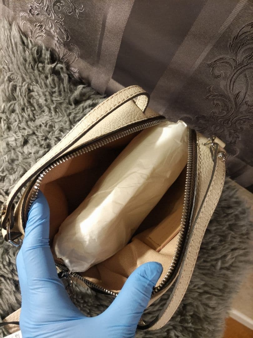 ジャンニキアリーニ レザー ショルダーバッグ