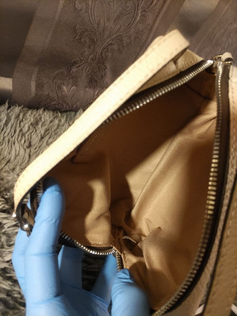 ジャンニキアリーニ レザー ショルダーバッグ