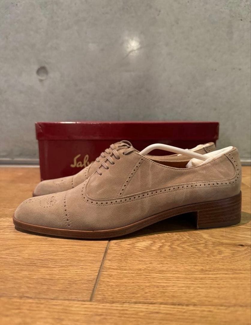 どっと★Salvatore Ferragamo 靴23.5〜24cm未使用