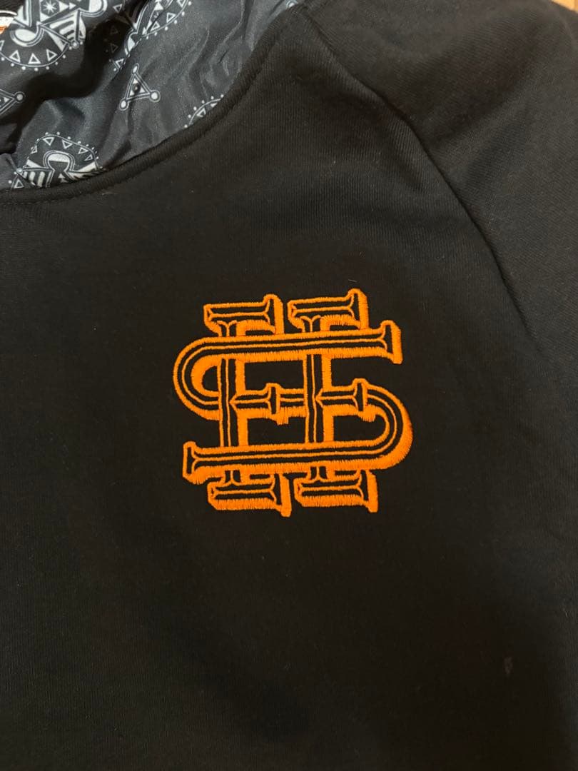 [完売品] LUZeSOMBRA × SEESEEコラボパーカー