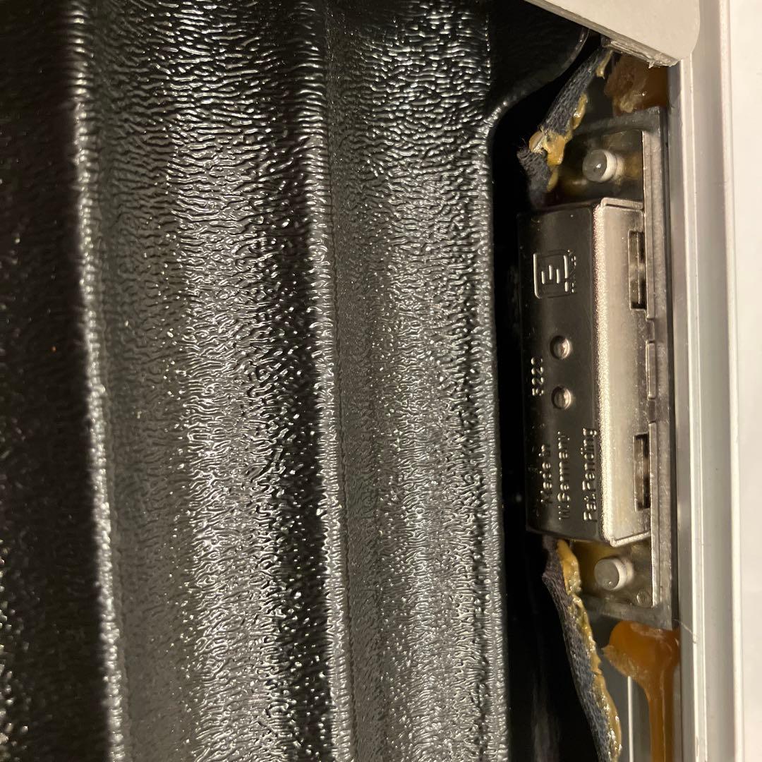 ZERO HALLIBURTON アルミ　シガーケース