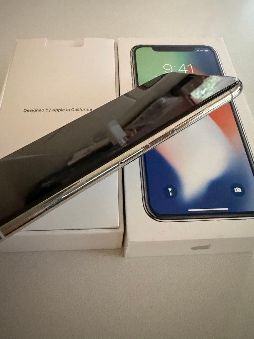 iPhoneX シルバー　スマートフォン 256GB