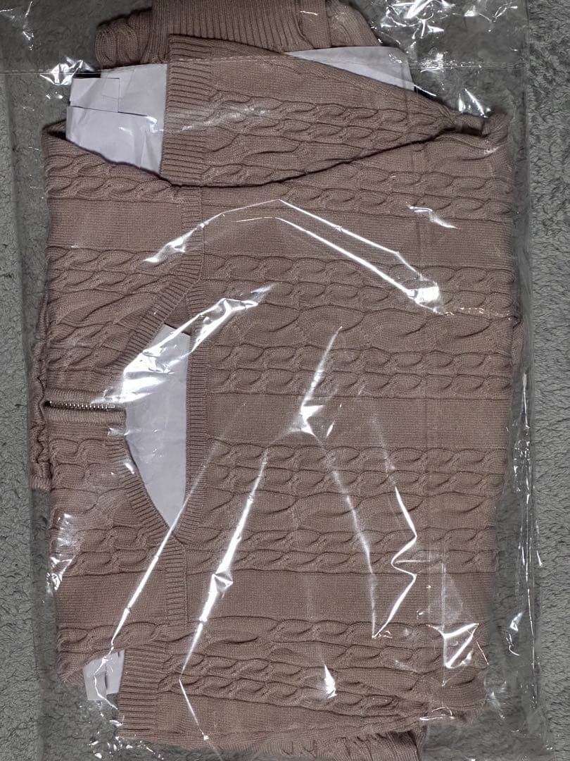 Darichダーリッチ　オープンケーブルニットミニワンピース　ベージュ FREE