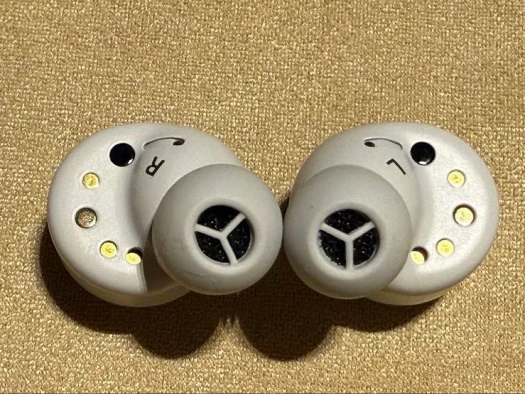 Technics EAH-AZ100 ワイヤレスイヤホン　シルバー