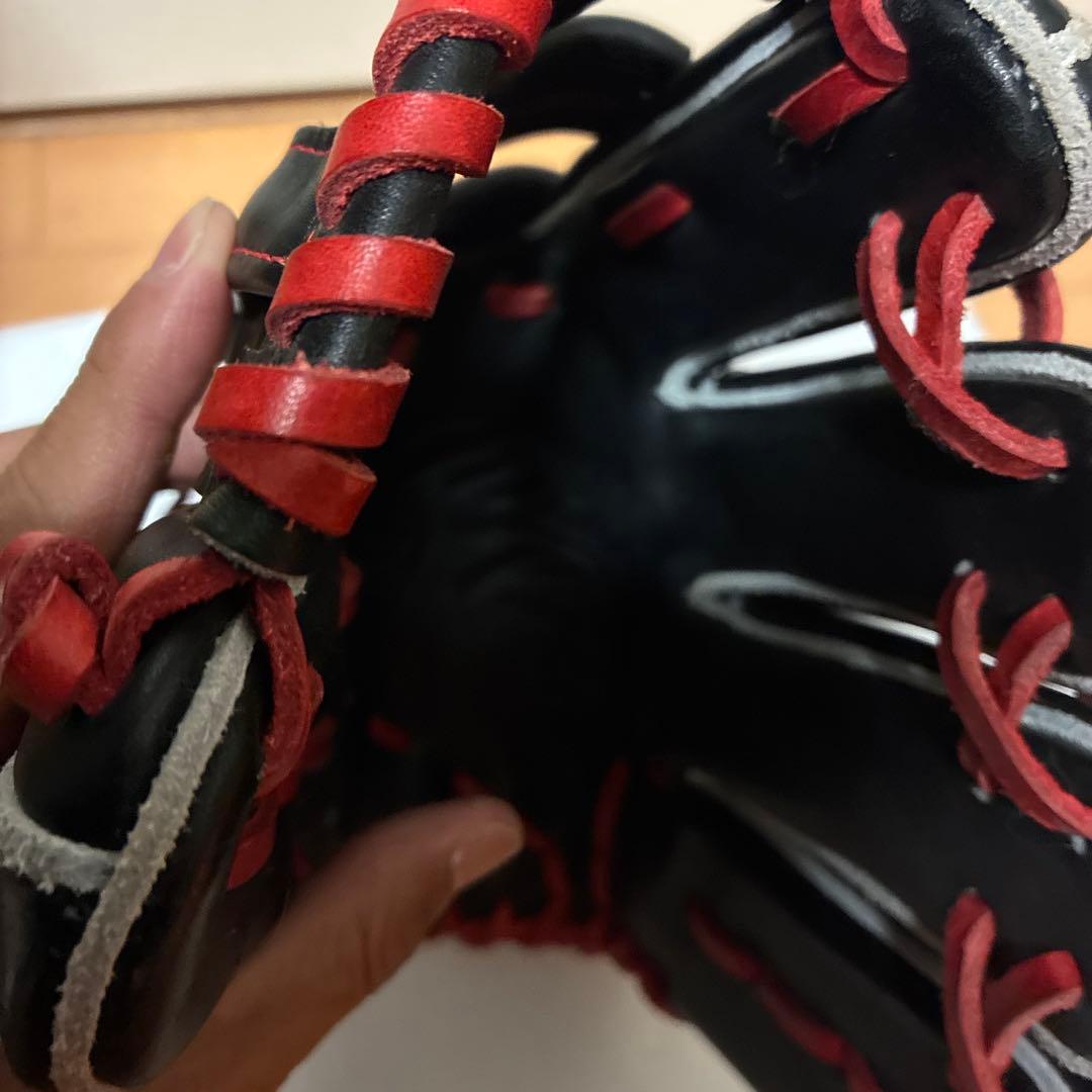 軟式用ミズノプロ　ライリー型 サイズ11黒/赤