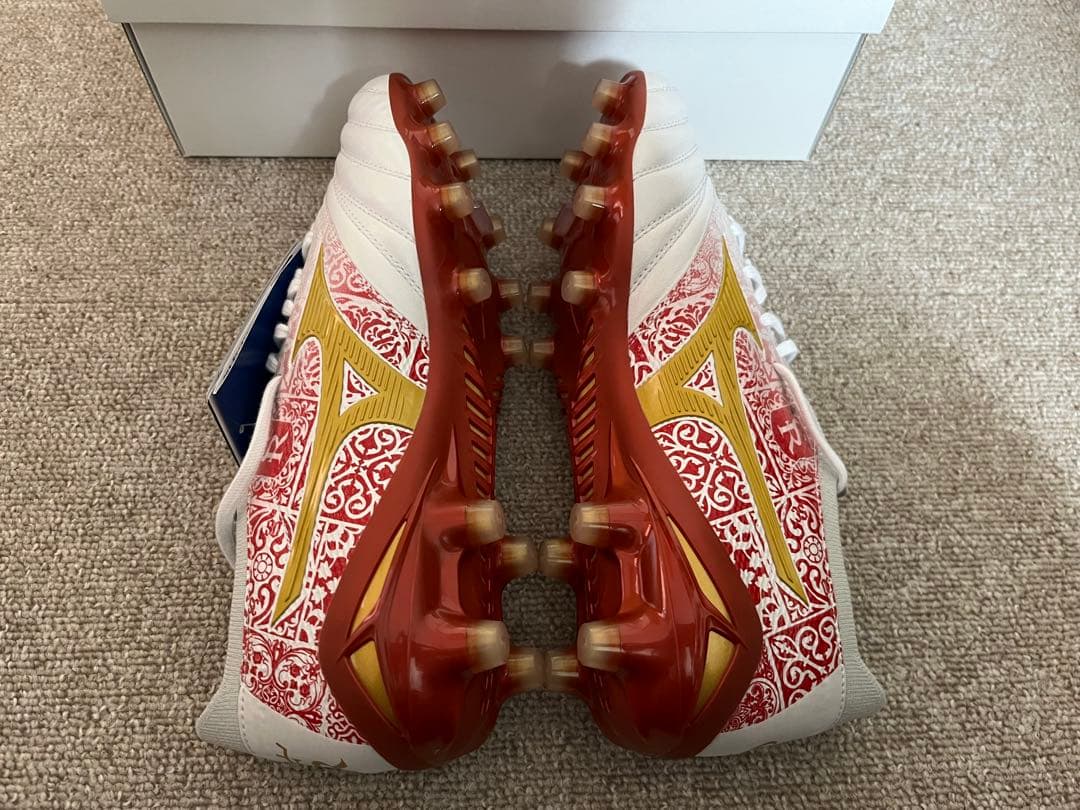 【値下げ】Mizuno モレリアネオ4β セルヒオ・ラモス限定モデル 25.0