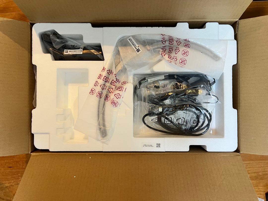 23.8インチモニター2枚とモニターアーム2本セット