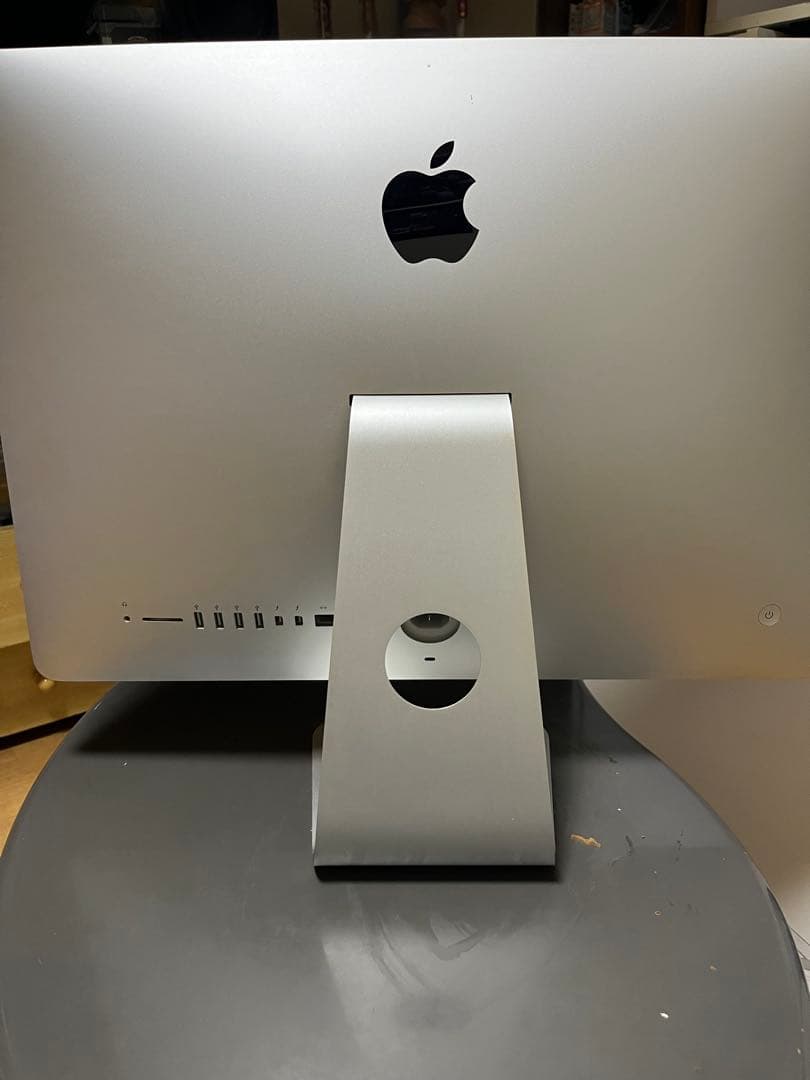 iMac 21.5インチ 2.8GHz 8GB 1TB core i5 2015