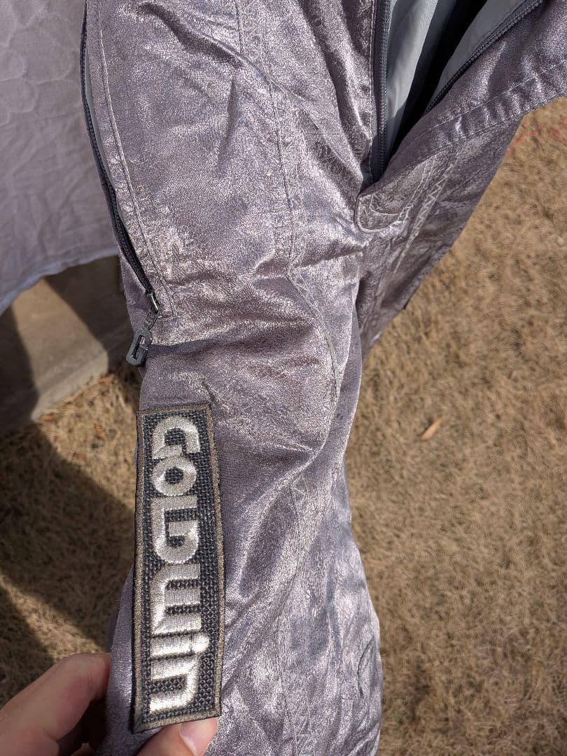 【希少】【レトロ】GOLDWIN スキーウェア シルバー　上下