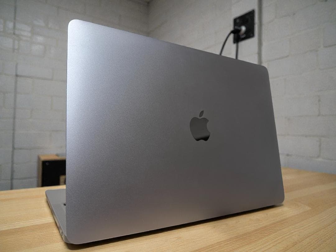 ⭐初回特価⭐高性能＆軽量⭐Apple MacBook Pro M2⭐