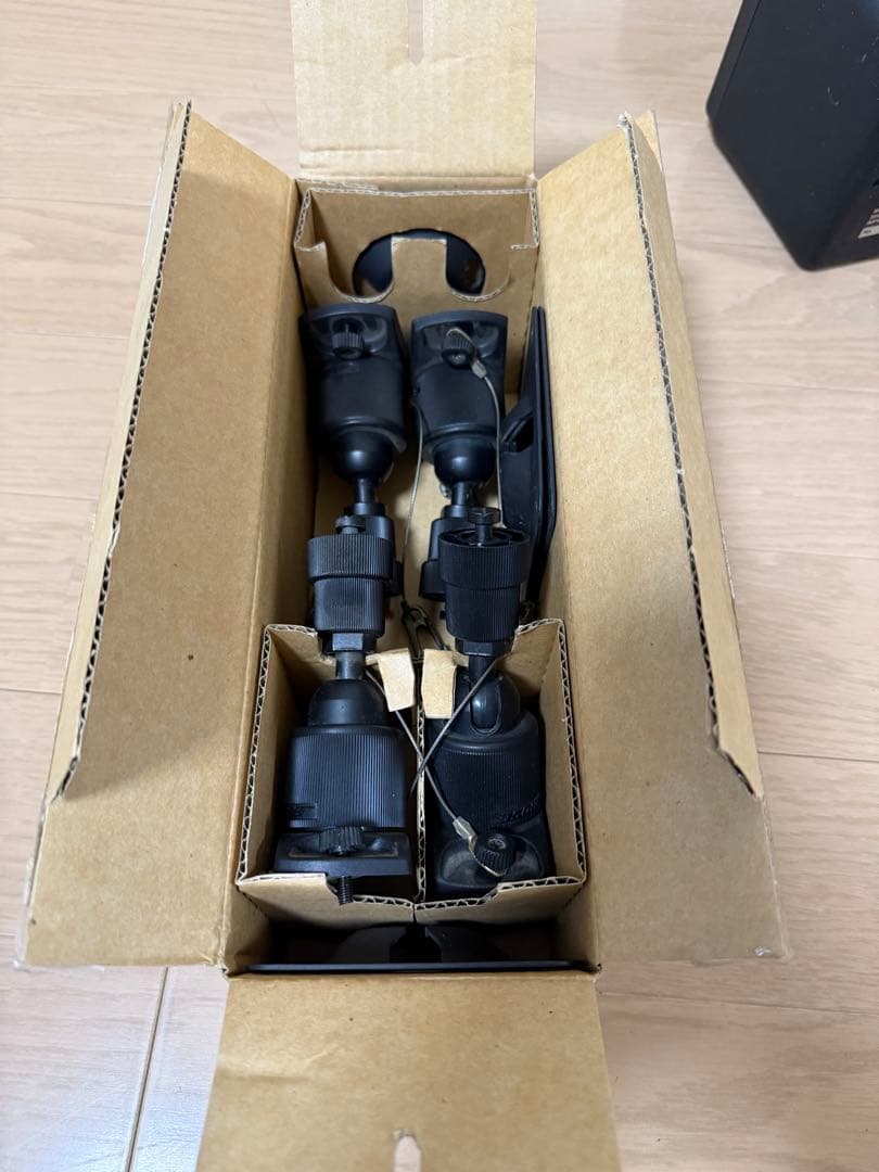 BOSE 101MM 4個 純正ブラケット（GCW-300×2 GCW4×4）