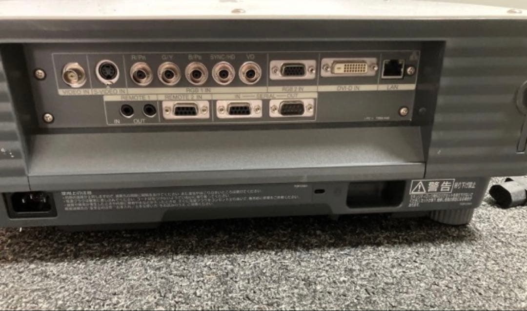 Panasonic PT-D4000 ✳︎4000ルーメン　ランプ使用各849時間