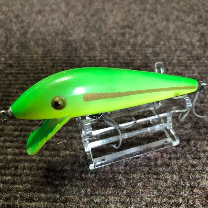 へドン   タイガー