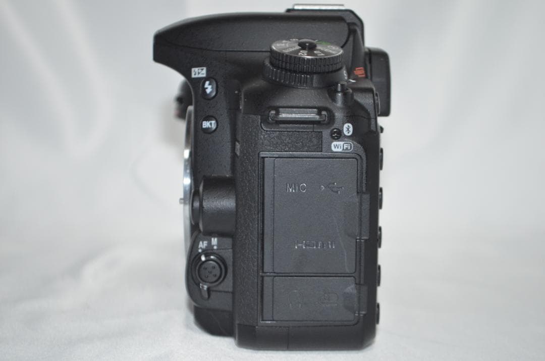 滅多にないシャッター数13500回以下 Nikon D7500☆Wi-Fi搭載