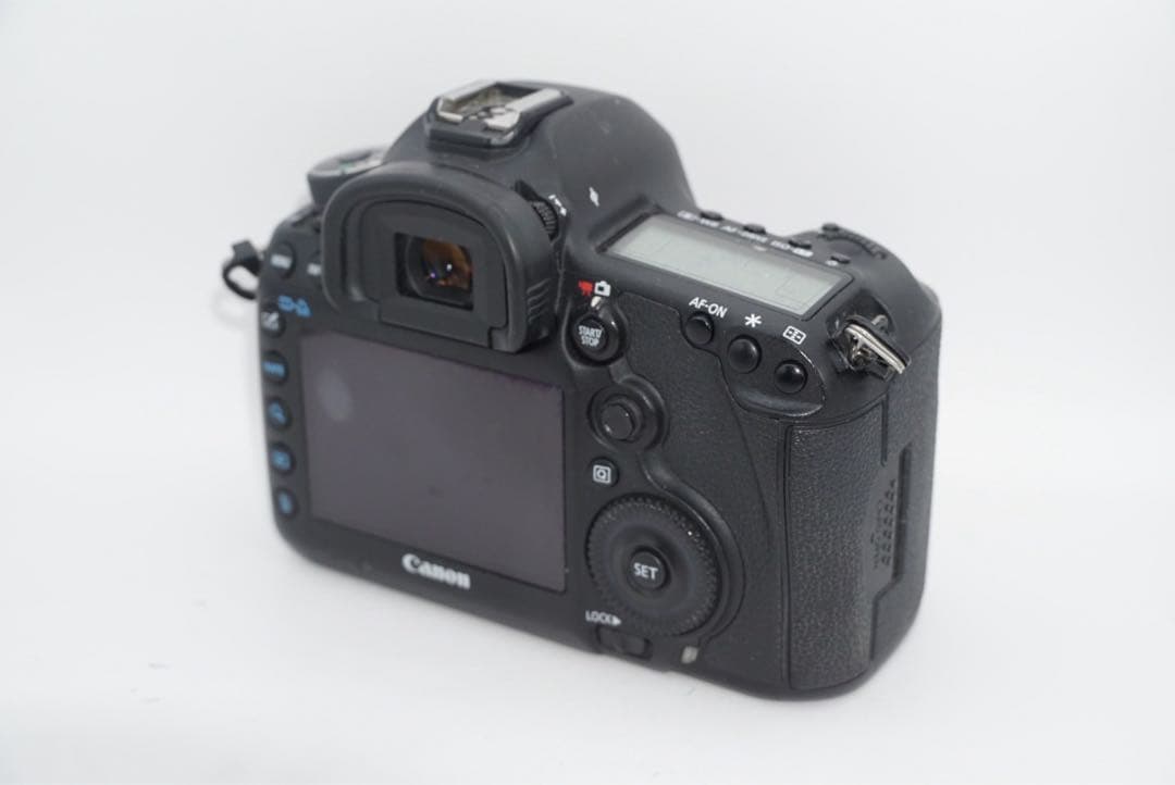 デジタルカメラ Canon EOS 5D Mark III