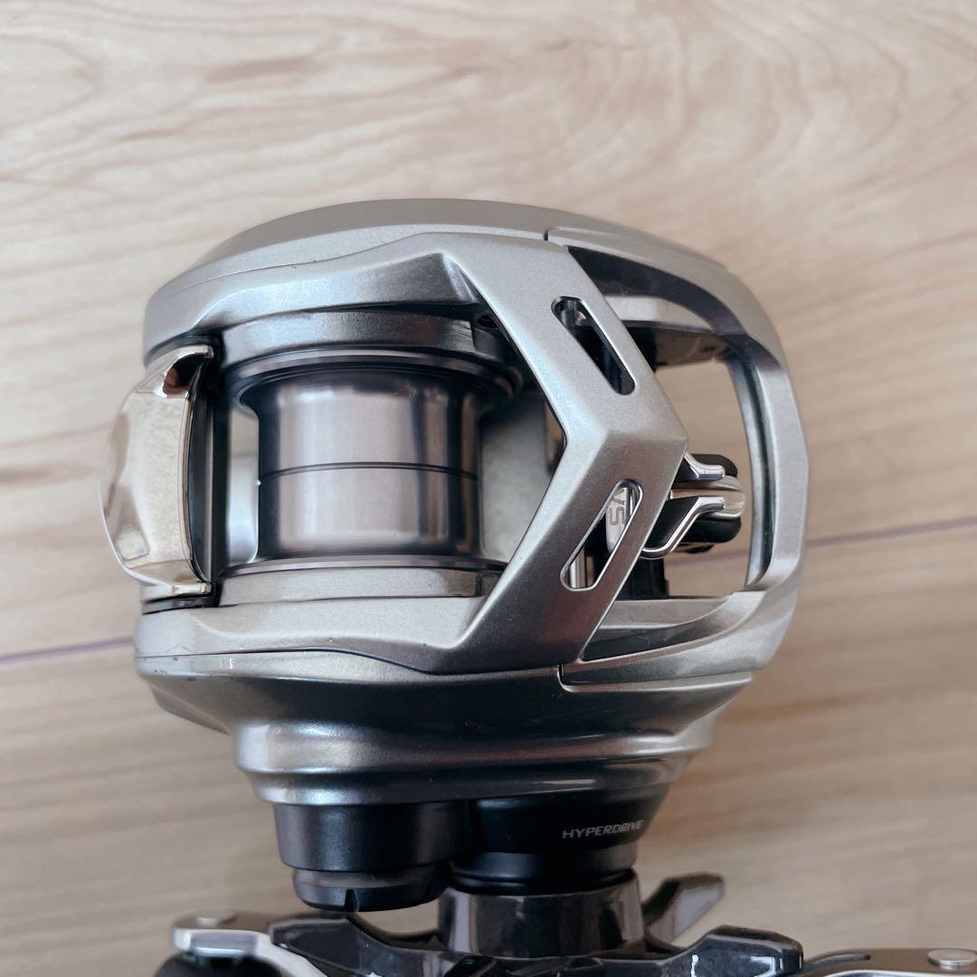 ダイワ アルファス SV TW 7.1 右ハンドル