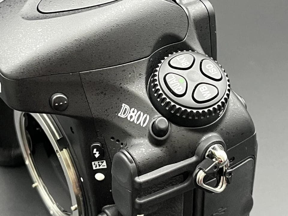 Nikon D800 デジタル一眼レフカメラ　ショット3705回