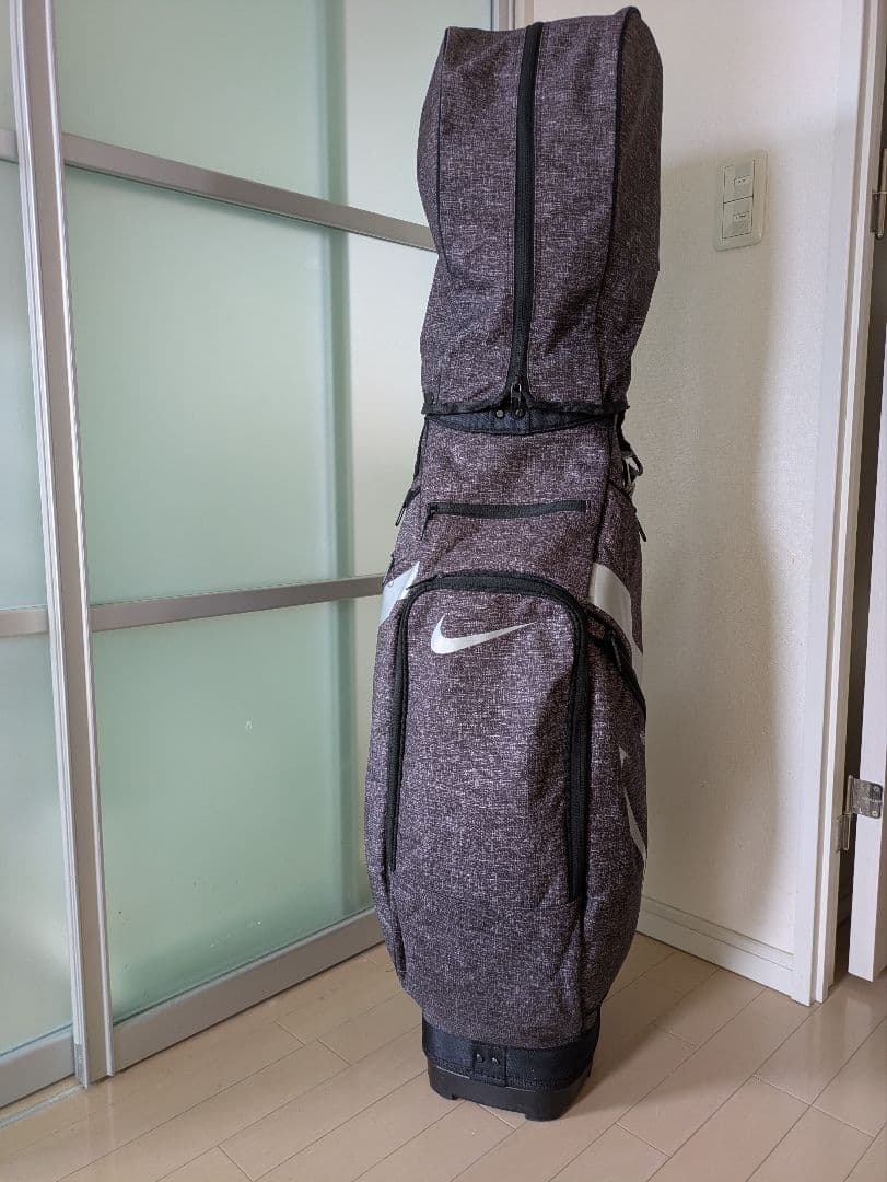 Nike グレー キャディバッグ