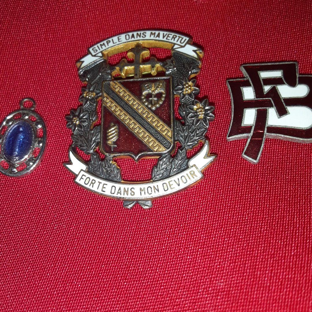 福岡雙葉校章、その他2つ