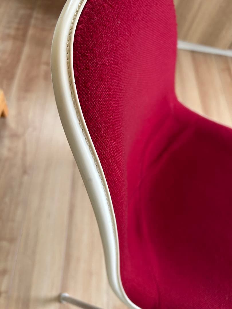 ハーマンミラー　Eames イームズ ワインレッドファブリック生地